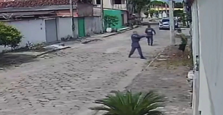 Vídeo mostra PM matando adolescente já rendido no Espírito Santo