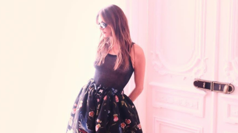 Nipple on display and other Isis Valverde looks in Paris