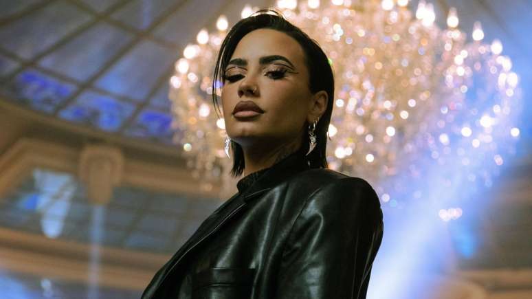 Demi Lovato derrota Ghostface em clipe de Still Alive, faixa tema de P&acirc;nico 6