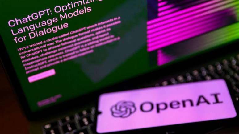 ChatGPT na tela de laptop