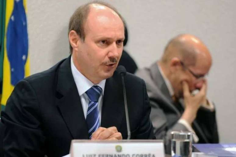 O presidente Luiz Inácio Lula da Silva indicou nesta sexta-feira, 3, o ex-diretor-geral da Polícia Federal Luiz Fernando Corrêa para exercer o cargo de diretor-geral da Agência Brasileira de Inteligência (Abin).