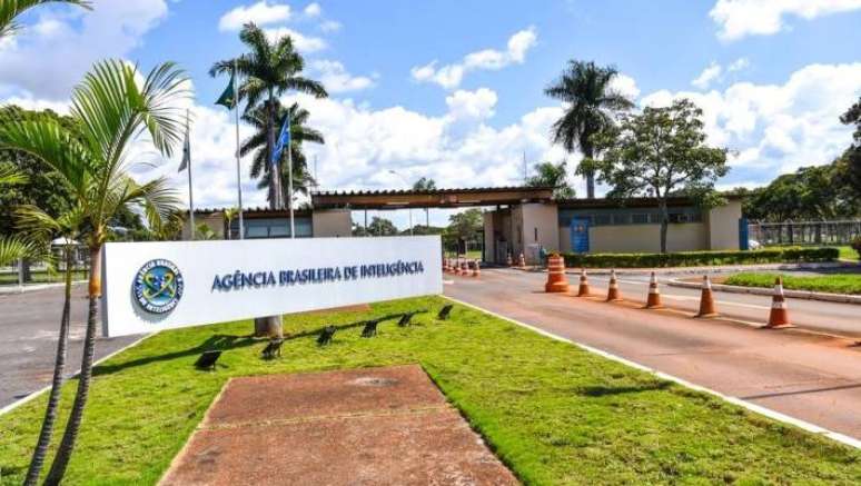Nesta quinta-feira, 2, Lula transferiu a Abin para a Casa Civil, pasta diretamente ligada à Presidência da República e liderada por um dos ministros mais próximos do chefe do Executivo, Rui Costa.