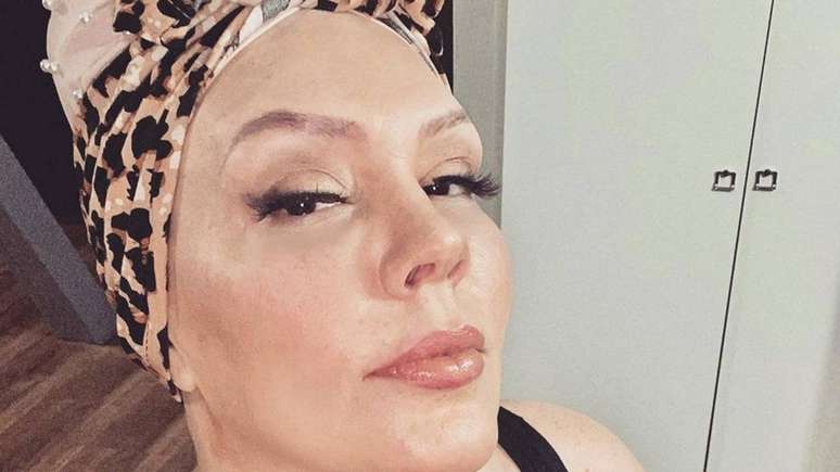 Simony makes a dramatic transformation after her cancer treatment ends