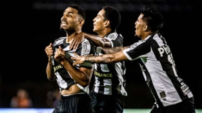 Joaquim marcou contra o Ceilândia (Foto: Raul Baretta / Santos FC)