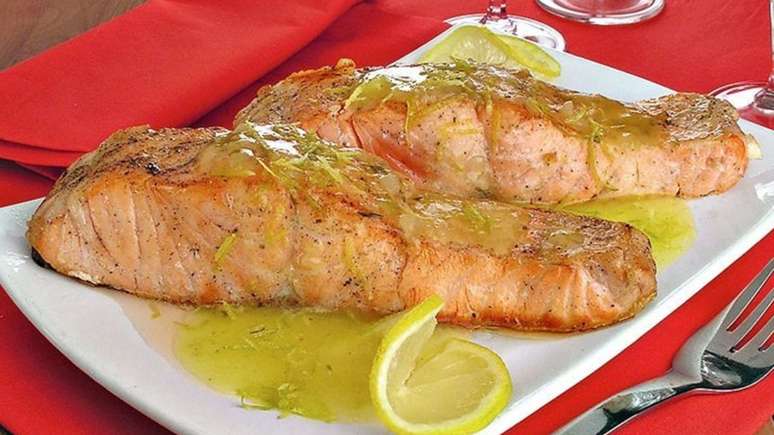 Salmão com Molho de Limão Siciliano e Requeijão Tradicional Catupiry® –  Catupiry