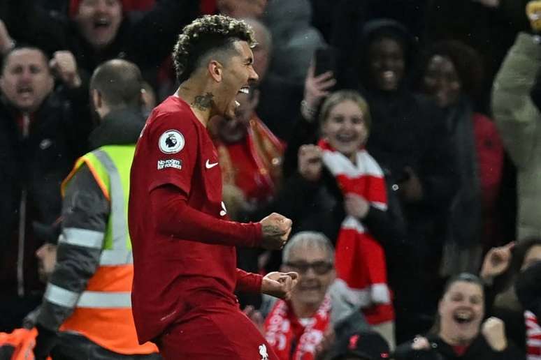 Firmino fechou o placar na goleada histórica do Liverpool (Foto: PAUL ELLIS / AFP)