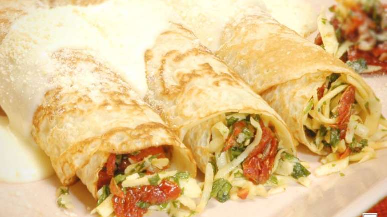 Panqueca de tomate seco e r&uacute;cula