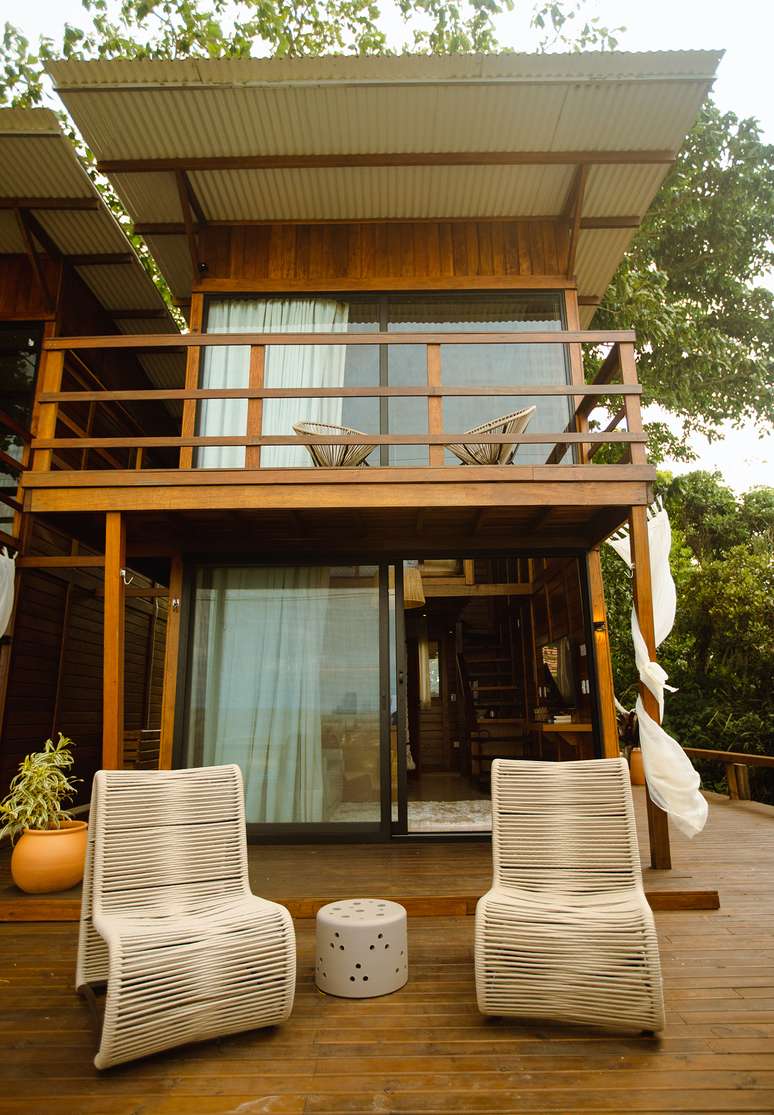 At this inn on Ilha do Mel, all rooms have sea views