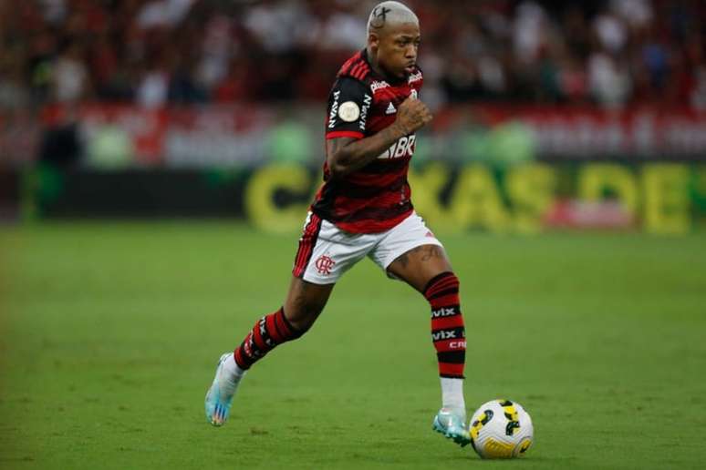 Clube da Série A faz consulta por Marinho, do Flamengo