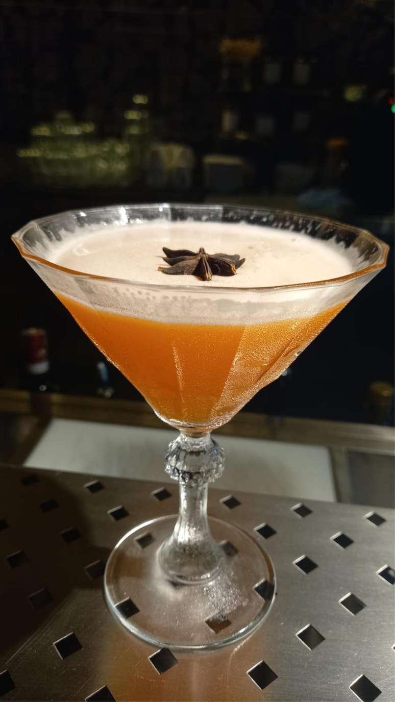 Drink Suzanna, created by bartender Sioney Alves.