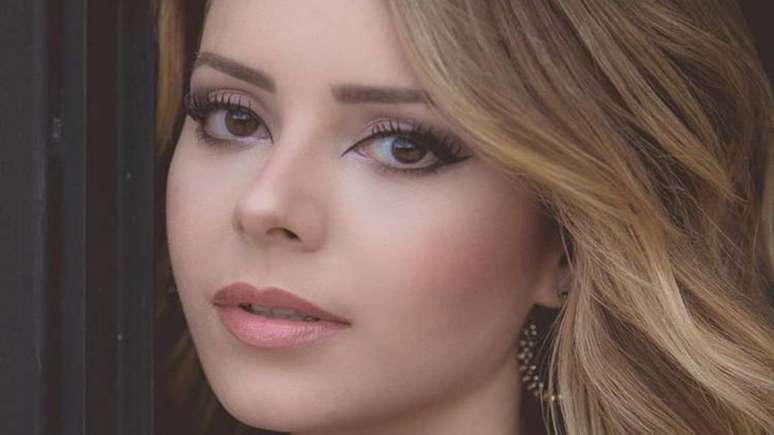 Sandy changes her look after years and impresses: ‘She’s too rejuvenated’
