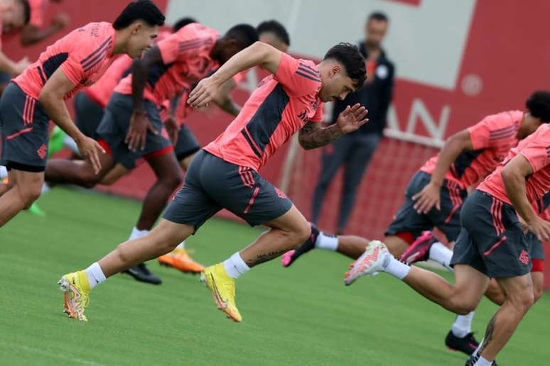 Treino do Colorado no CT Parque Gigante (Ricardo Duarte/Internacional)