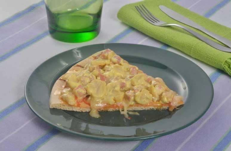 Pizza de champignon e mostarda