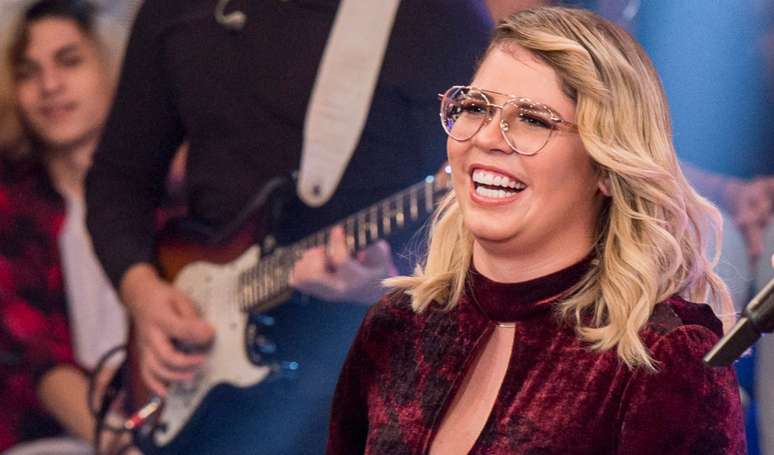 Jornalista da Globo contou momentos de acidente a&eacute;reo com Mar&iacute;lia Mendon&ccedil;a.