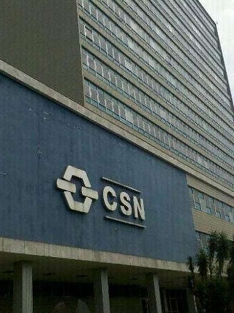 CSN (CSNA3) derrete 7% no Ibovespa após ‘lucro encurtado’; entenda