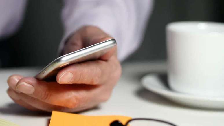 Notifying banks and financial institutions after falling victim to WhatsApp scams can help you recover transferred amounts or avoid damage to your bank account (Image: VideoBlocks)