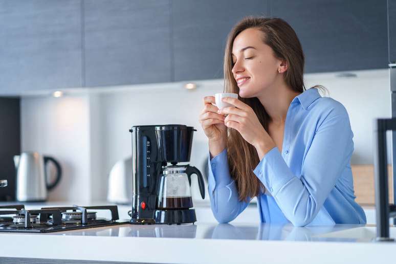 Pessoas com hipertensão devem consumir café moderadamente 