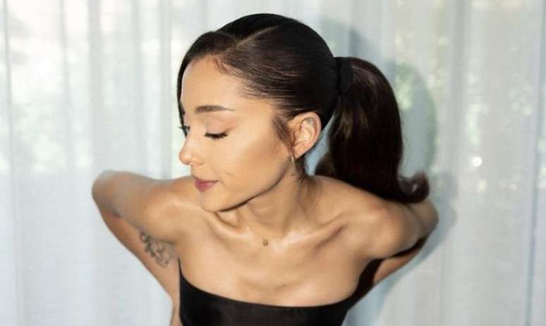 Entenda o que é alopecia por tração, doença de Ariana Grande -