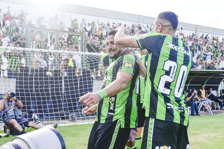 Com vantagem do primeiro jogo, Cruzeiro volta a enfrentar Athletic pela  semifinal do Campeonato Mineiro - Dia a Dia Notícias