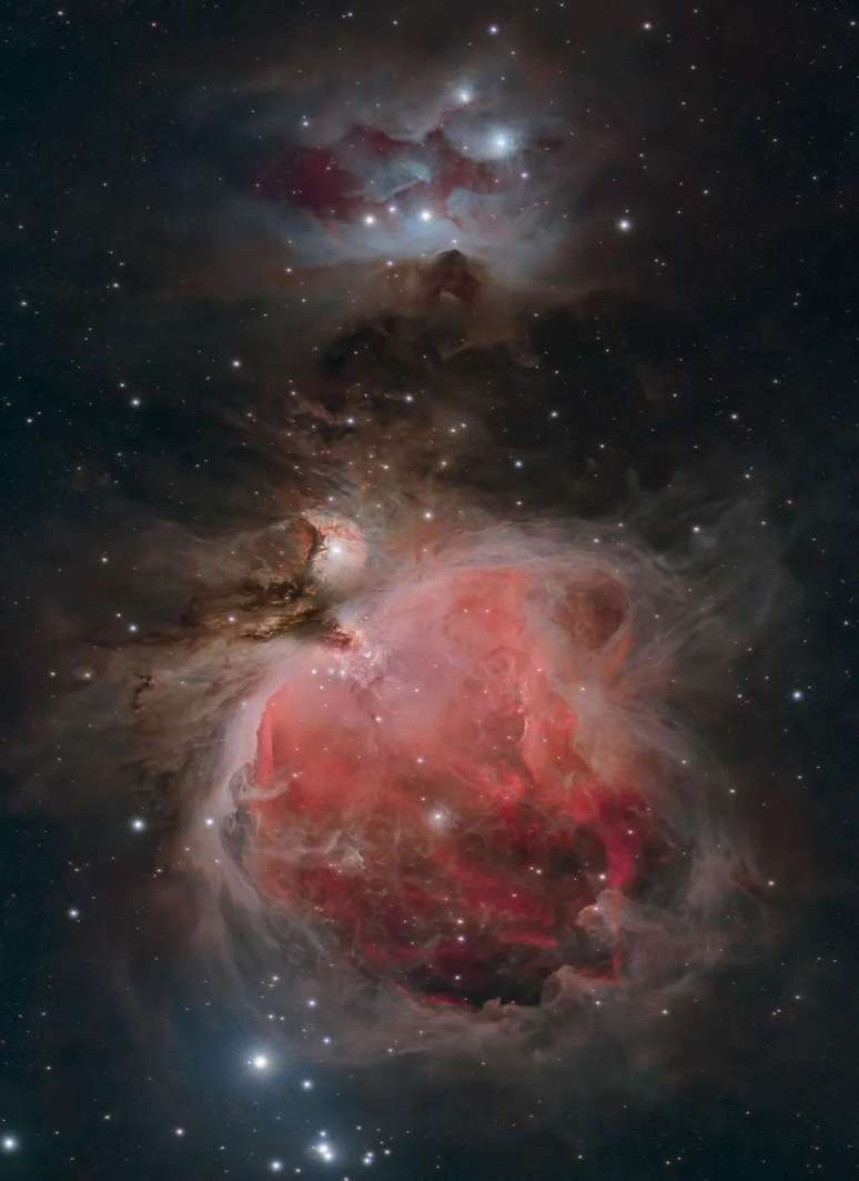 NGC 1977 Nebula and Orion Nebula (Image: Playback/Abraham Jones)