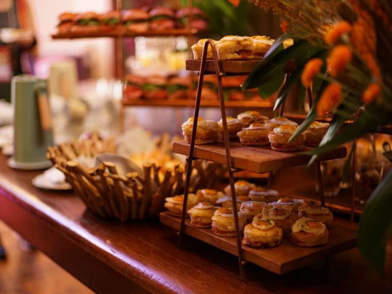 Breakfast table on 03/09 at Casa Clan | Breakfast table on 03/09 at Casa Clan |