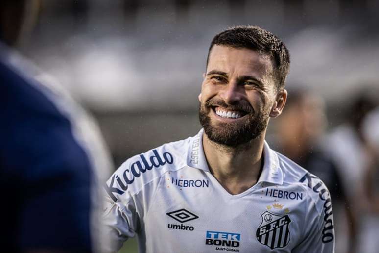 O jogador é o líder de assistências no Santos na temporada (Foto: Raul Baretta / Santos FC)