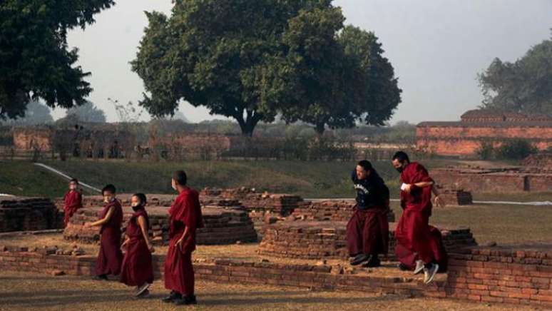 As ru&iacute;nas de Nalanda s&atilde;o, at&eacute; hoje, um importante local de peregrina&ccedil;&atilde;o e reflex&atilde;o para os budistas
