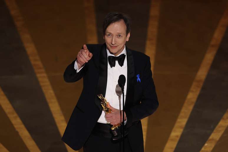 Volker Bertelmann comemora vitória no Oscar