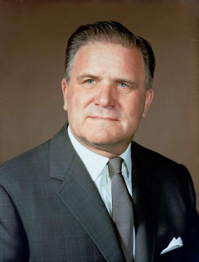 James Edwin Webb foi militar, servidor público e político 