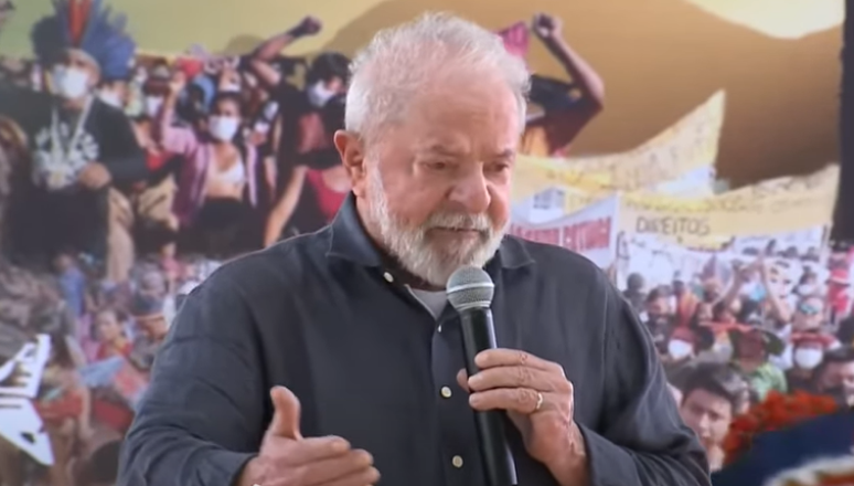 Lula durante a 52ª Assembleia Geral do Povos Indígenas, em Roraima