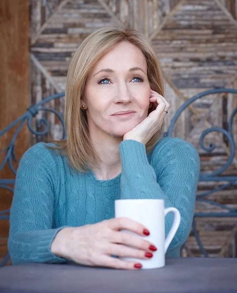 Rowling revelou que recebeu milhares de e-mails de apoio, mas que ainda assim ficou abalada com a reação negativa