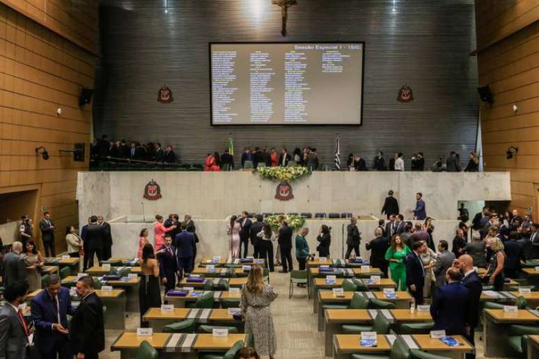 Nesta quarta-feira, 15, 94 deputados estaduais eleitos tomaram posse em cerimonia na Assembleia Legislativa de São Paulo.