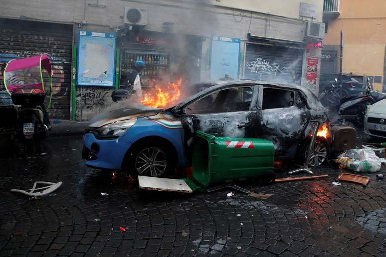 A polícia local estava em alerta desde que 600 torcedores do Frankfurt chegaram à Alemanha, mesmo sem ingressos para assistir ao jogo