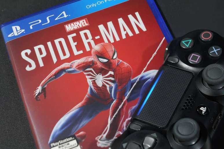 Jogo &eacute; febre entre f&atilde;s do her&oacute;i 