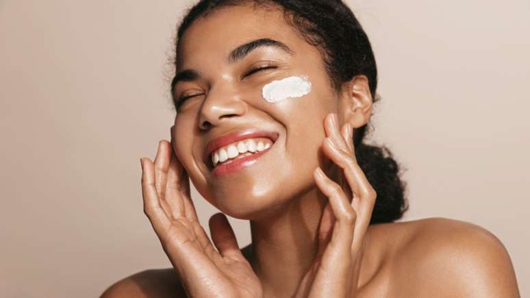 Skin care: see tips for keeping it healthy this fall