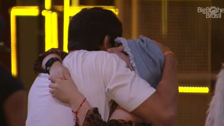 ‘BBB 23’: Amanda opens her heart and declares to Cara de Sapato: ‘I love you so much’