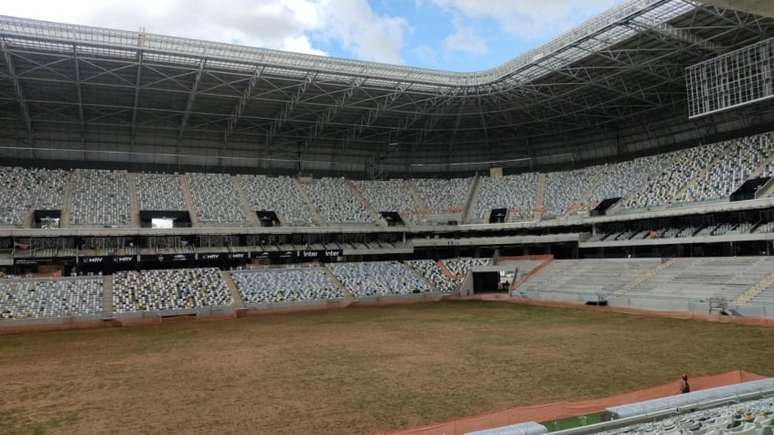 Ronaldinho Gaúcho tem jogo em BH no dia da inauguração da Arena