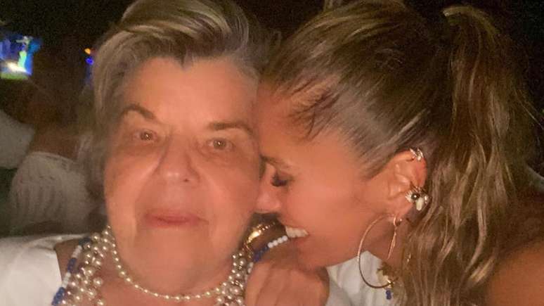 A suspeita teria levado cerca de R$30 mil enquanto cuidava da m&atilde;e da apresentadora 