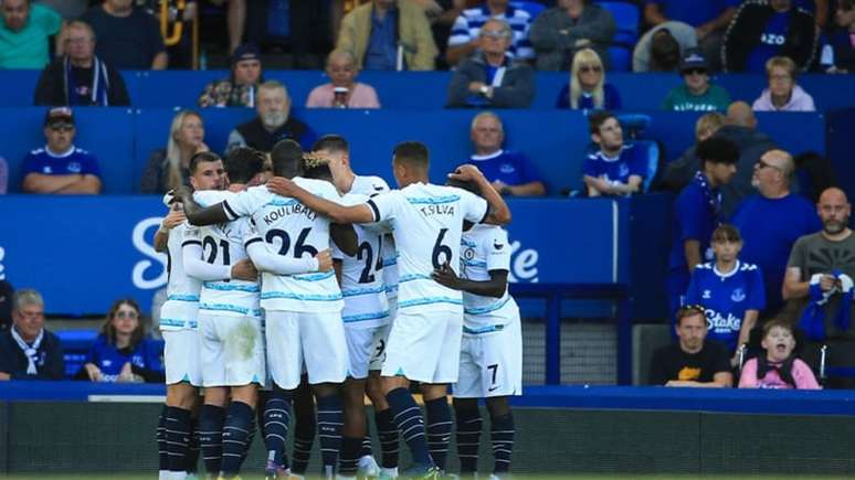 Chelsea encara o Everton no Stamford Bridge (Foto: AFP)