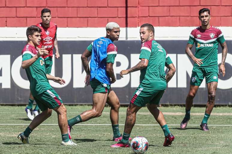 John Kennedy volta a ser relacionado por Diniz (Foto: Marcelo Gonçalves/Fluminense F.C.)