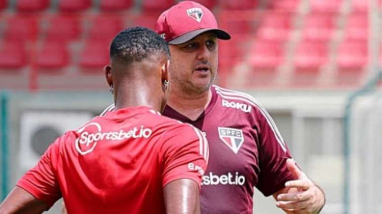 Rogério Ceni em treino do São Paulo (Foto: Divulgação / São Paulo)