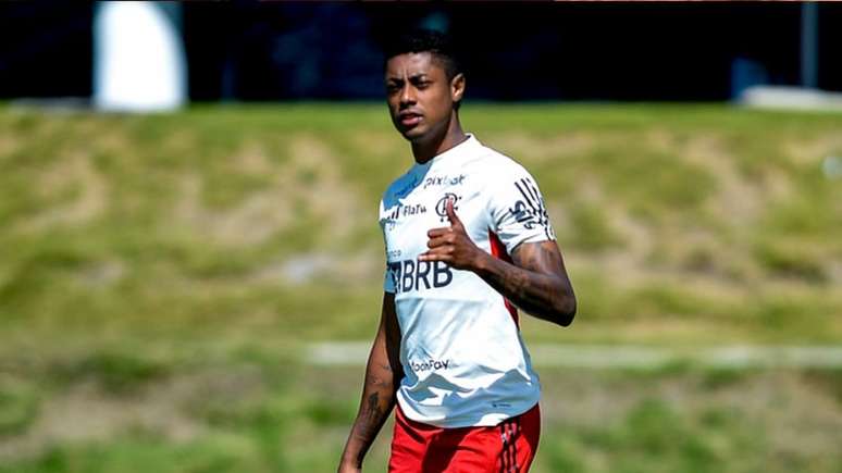 Flamengo: Bruno Henrique evolves in recovery and could return sooner than expected