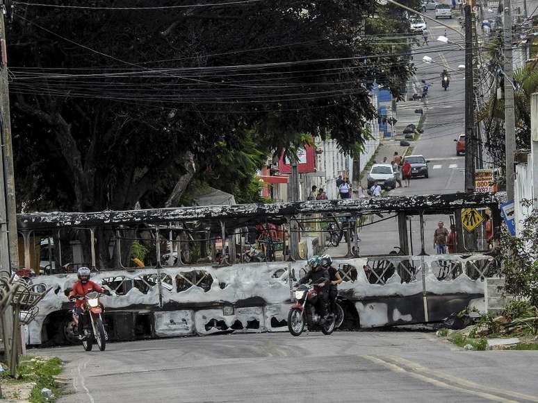 A circulação de ônibus foi interrompida em Natal nesta quinta-feira