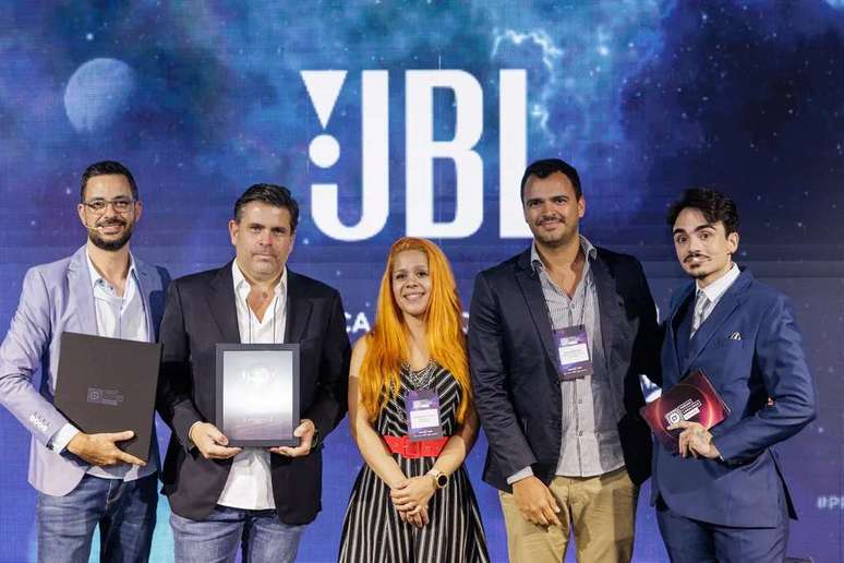 JBL has become almost intrinsic to Brazilians and has become a staple among consumers (Image: Ivo Meneghel Jr/Canaltech) JBL has become almost intrinsic to Brazilians and has become a staple among consumers (Image: Ivo Meneghel Jr/Canaltech)