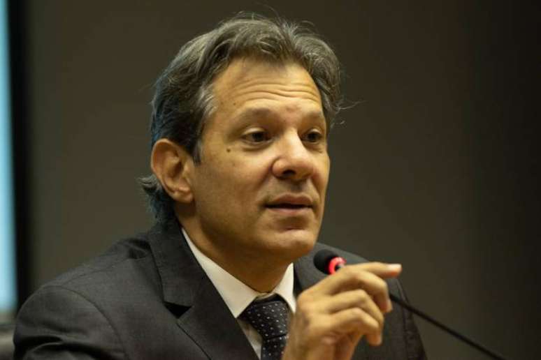 Ministro da Fazenda, Haddad, afirma que a proposta das PPPS está pronta e que pode ser anunciada junto com o novo arcabouço fiscal