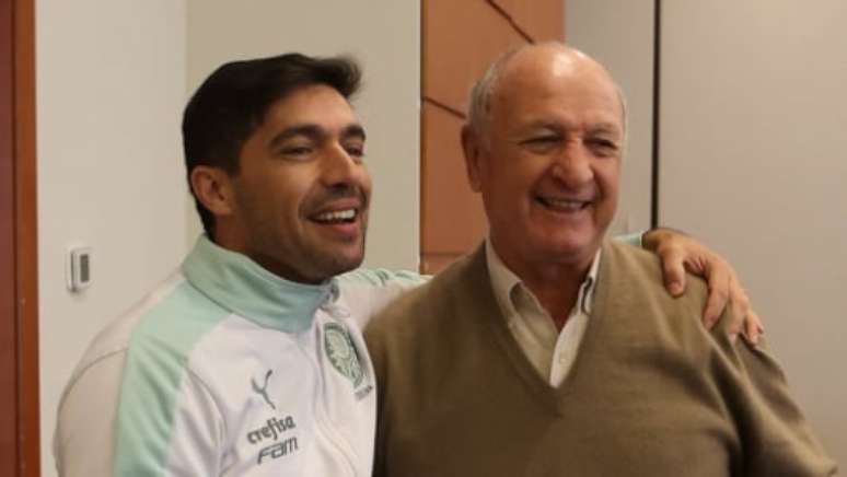 Abel Ferreira e Felipão durante visita de Scolari à Academia de Futebol, em 2021 (Foto:Cesar Greco)