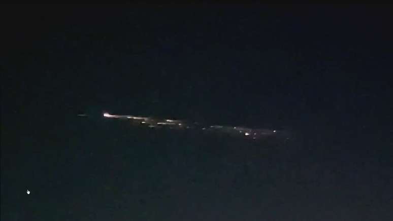 Lights twinkle in the US sky after the re-entry of space junk