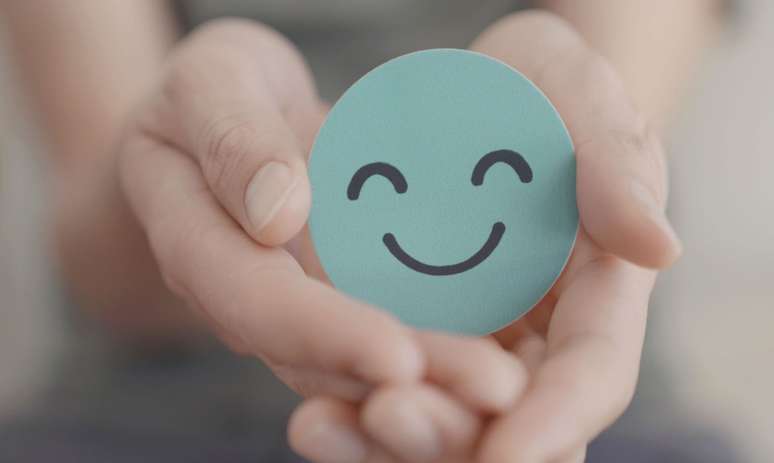 Felicidade e saúde: entenda porquê o pessimismo está te adoecendo -