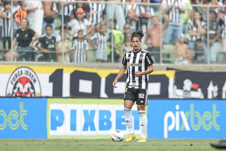 Após ser pouco aproveitado no futebol turco, ao que tudo indica, jogador será titular absoluto de Chacho Coudet no Galo - (Foto: Pedro Souza/Atlético-MG)