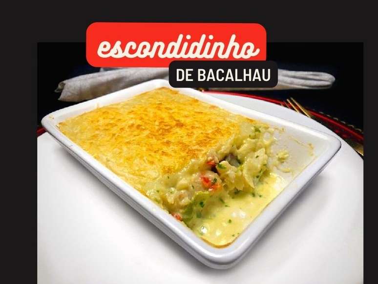 Escondidinho de bacalhau, com purê de batata, e o bacalhau desfiado, rende mais.